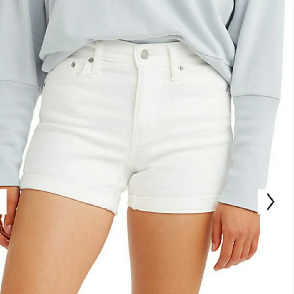 Levi's white cuffed shorts